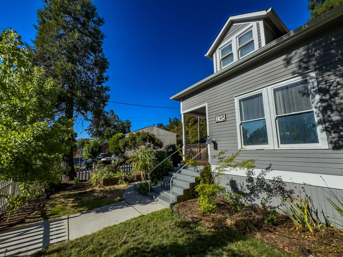 Pine Street Cottage photo 2
